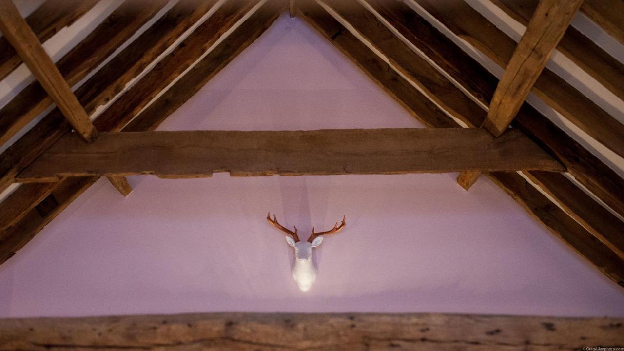 Frasers Egerton  Oda fotoğraf